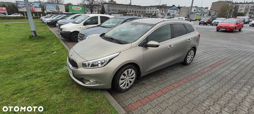 Kia Ceed Cee'd 1.6 GDI L - 2