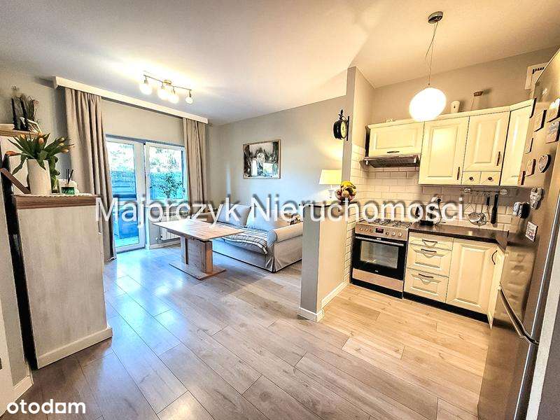 Mieszkanie na parterze, taras i 2 garaże - Włoszakowice-3