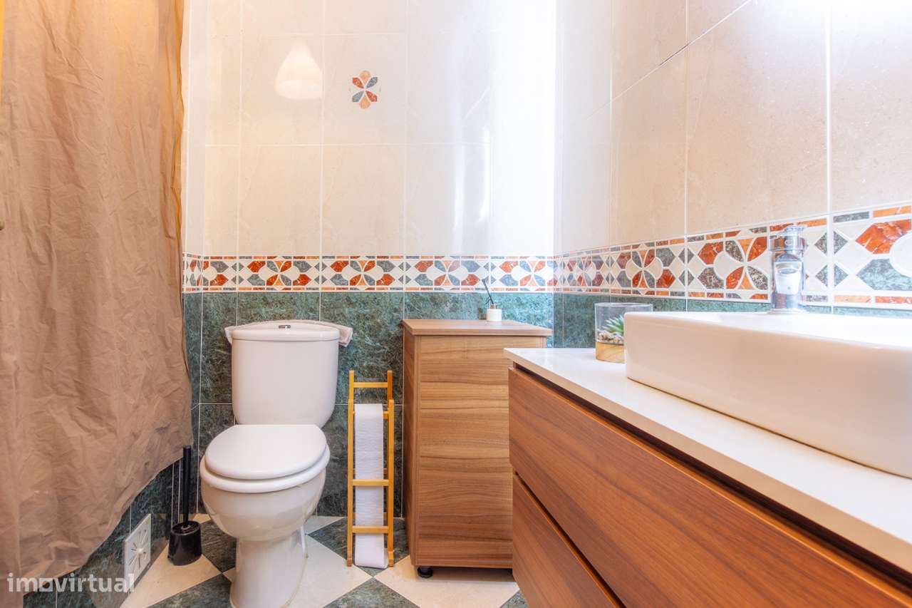 Quinta do Conde - Apartamento de 3 assoalhadas-varanda e arrecadação.-17