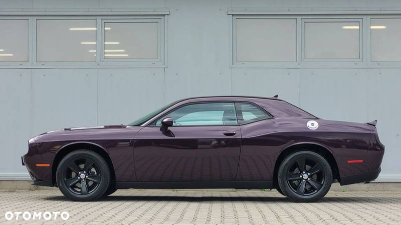 Dodge Challenger - 3