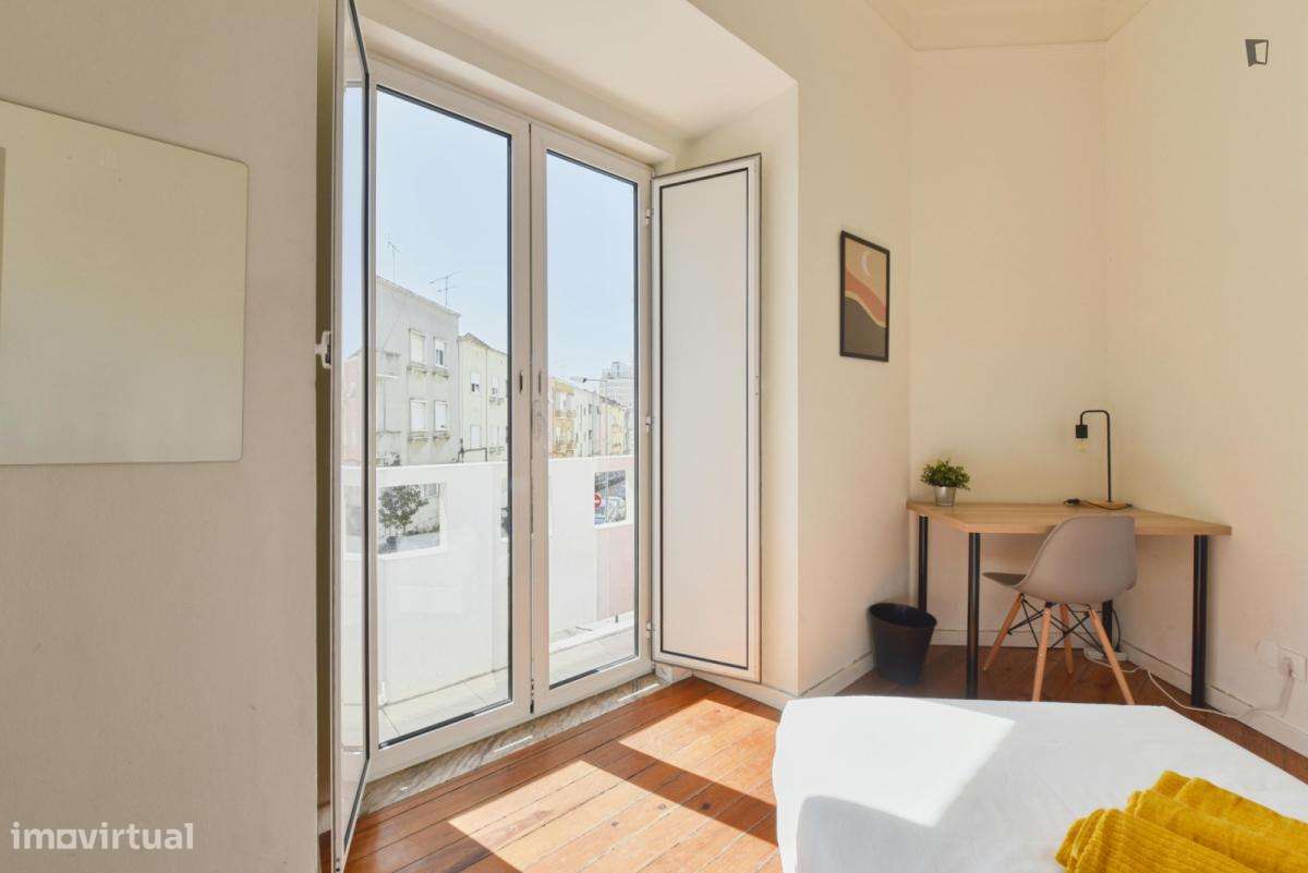 Quarto - localizado em Penha de França Lisbon - Grande imagem: 4/20