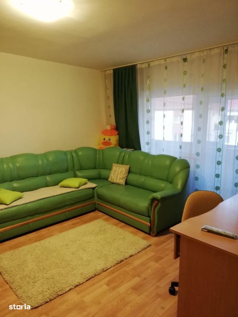 2 camere Topoloveni Arges