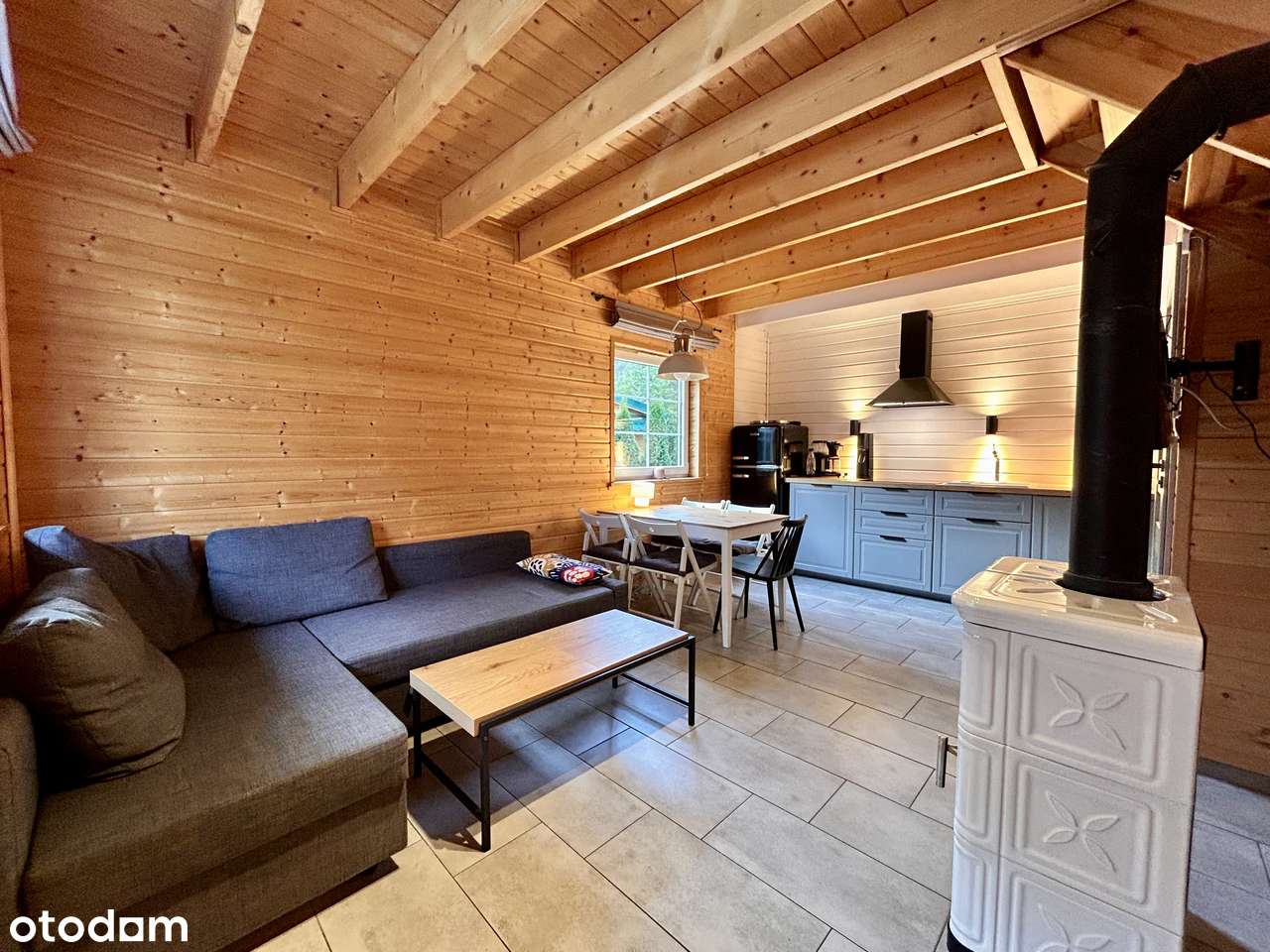 Dom nad morzem - fotowoltaika, umeblowany-3