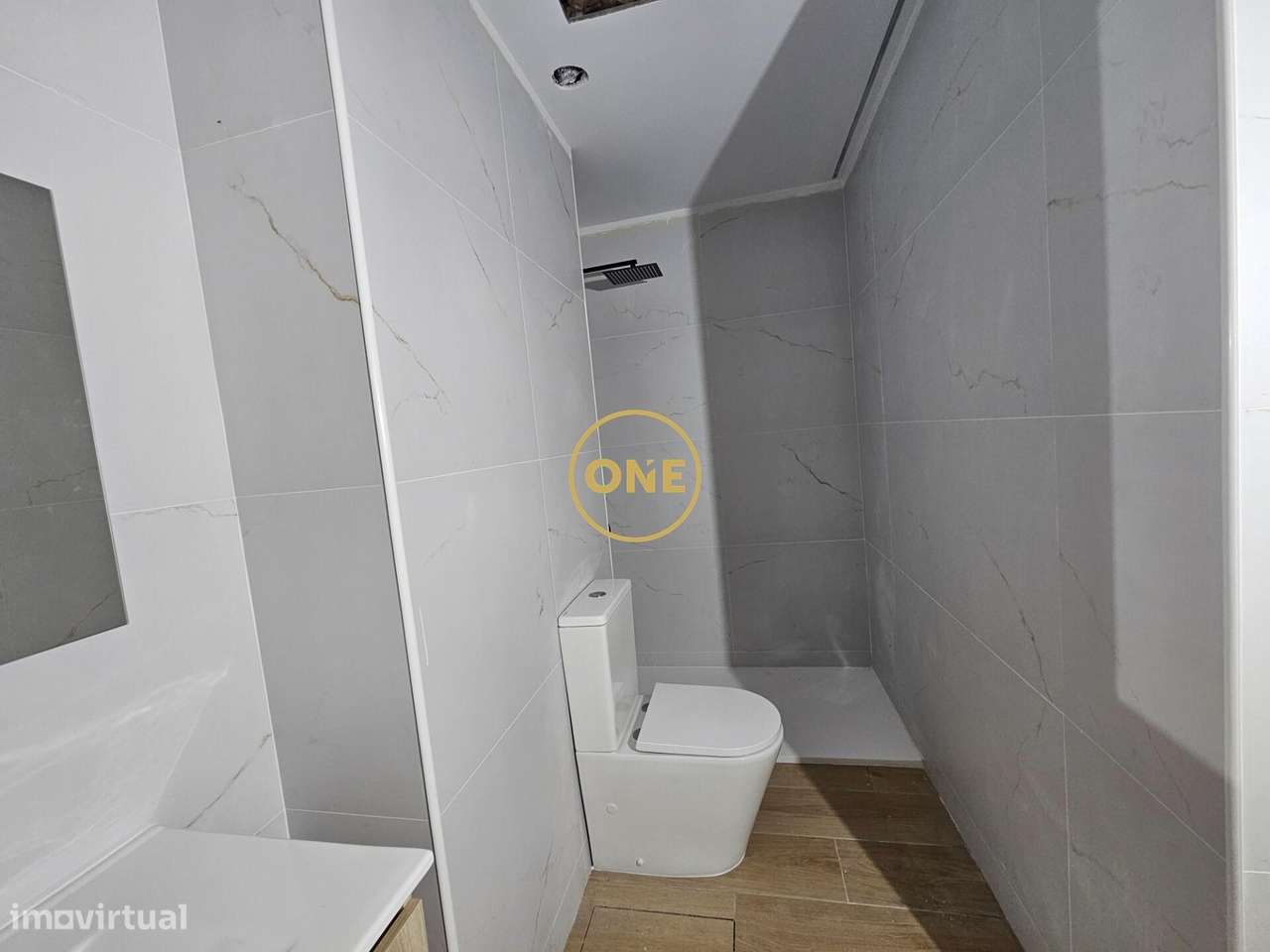 Apartamento T2 em Selho São Jorge! - Grande imagem: 3/16