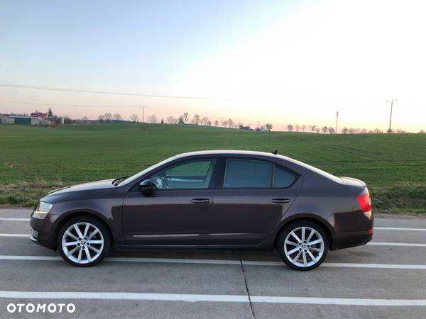 Skoda Octavia 2.0 TDI Style - 3