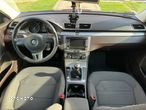 Volkswagen Passat 1.8 TSI Comfortline - 12