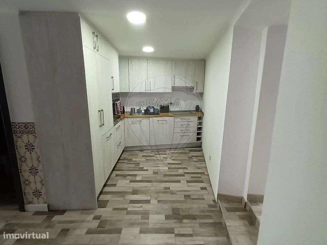 Moradia T4 para venda-8