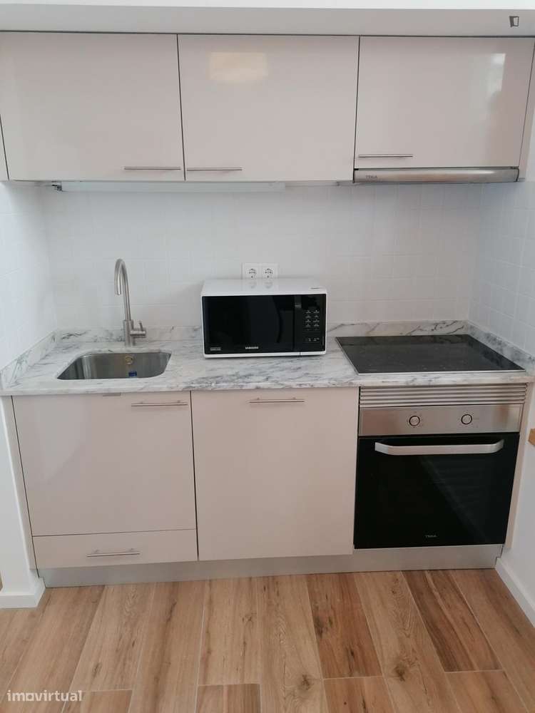 Estúdio - localizado em Paranhos Porto - Grande imagem: 5/8