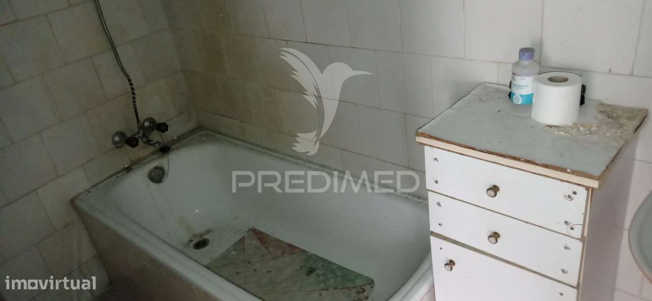Casa r/chão e 1º andar, Alpalhão, Nisa - Grande imagem: 4/22