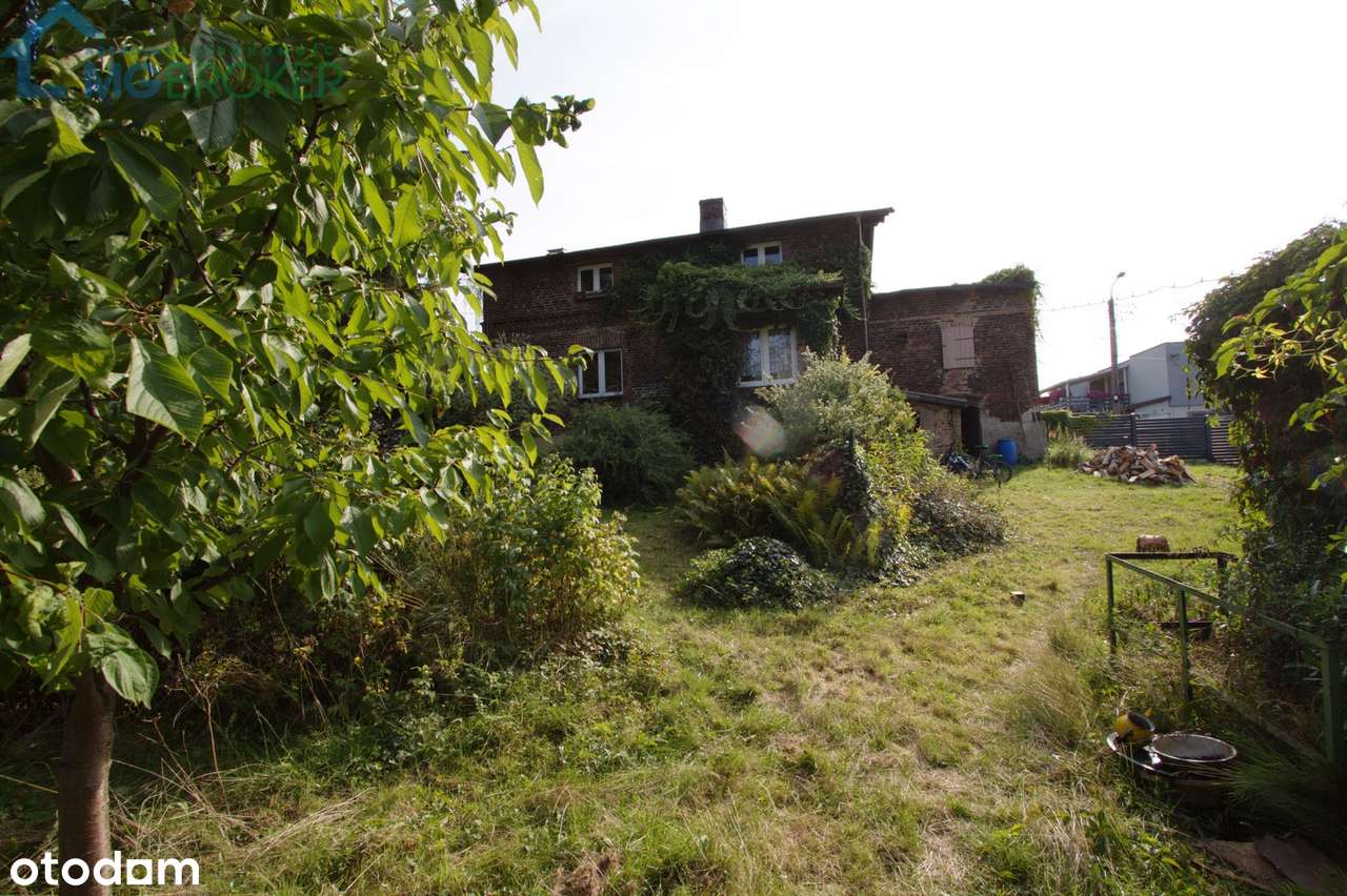 Mysłowice- Larysz/Dom wolnostojący z lokalem użytkowym/Działka 818m-9
