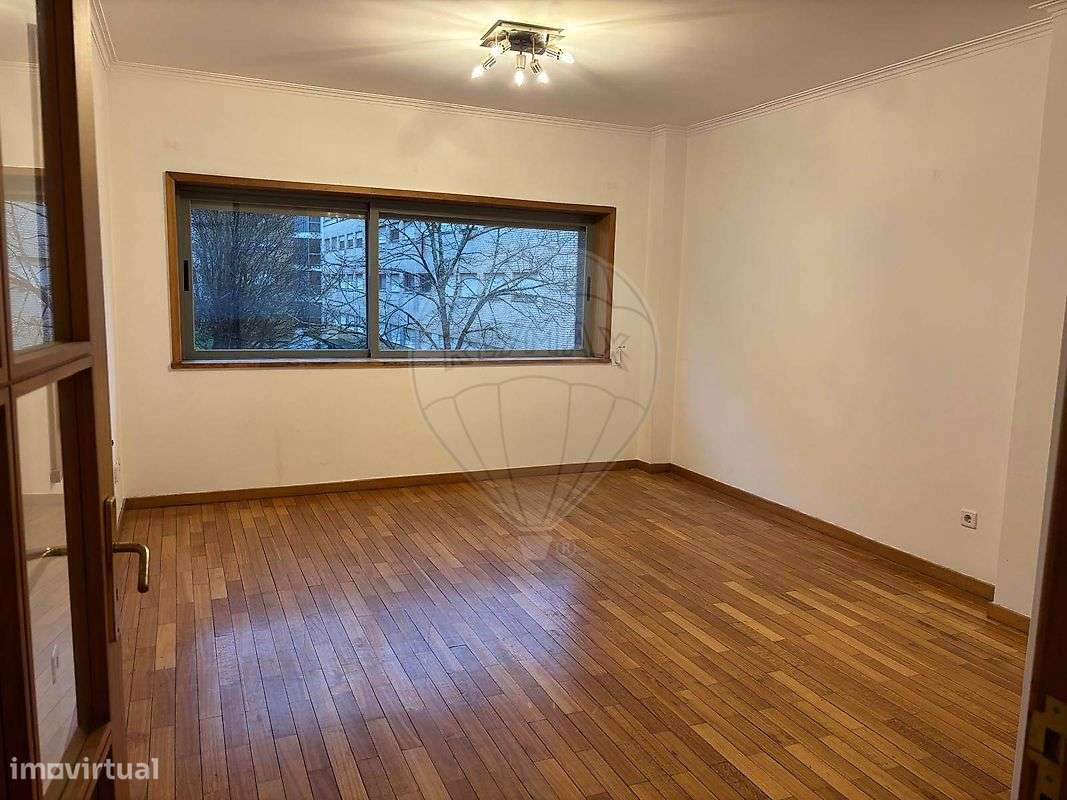 Apartamento T2 para arrendamento - Grande imagem: 3/14