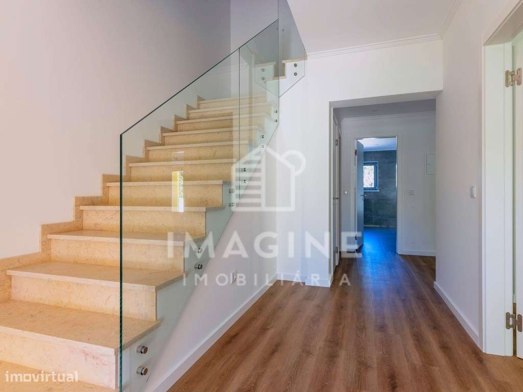 Moradia V4 para arrendar em Palmela, vista desafogada e excelente e... - Grande imagem: 5/35