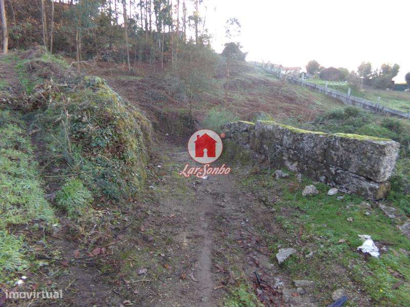 Terreno com  915 m2 - Arnoso Santa Maria - Vila Nova de Famalicão - Grande imagem: 5/6