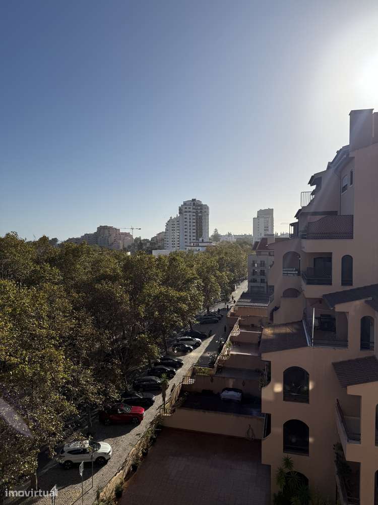 Office in avenida 25 de Abril 672 - Grande imagem: 4/4