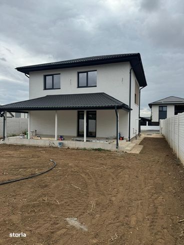 Casa/Vila Parter + 1Etaj/4 camere/Com.Berceni/Comision 0%-2