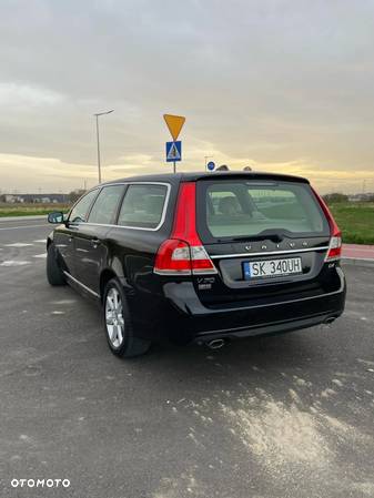 Volvo V70 D4 Drive-E Momentum - 24