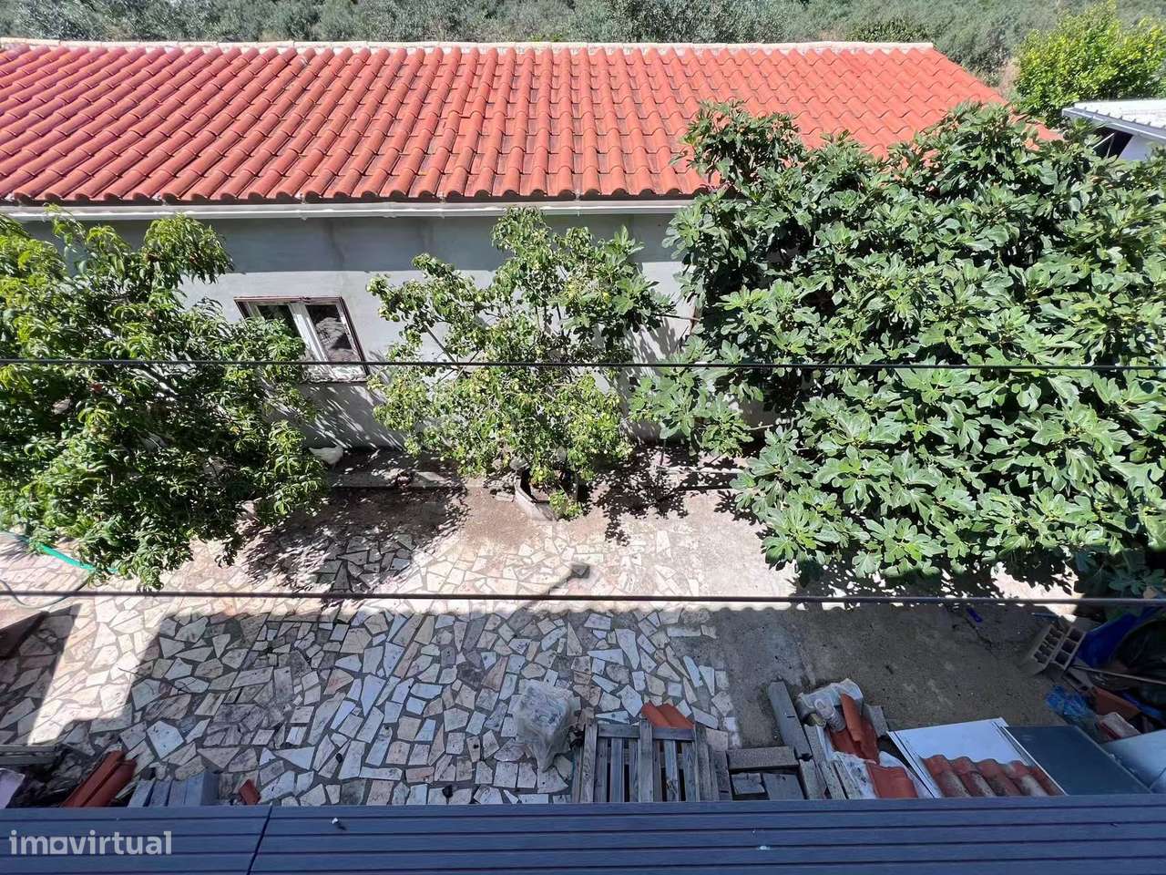 Propriedade remodelada V5 com terrenos anexos!-14