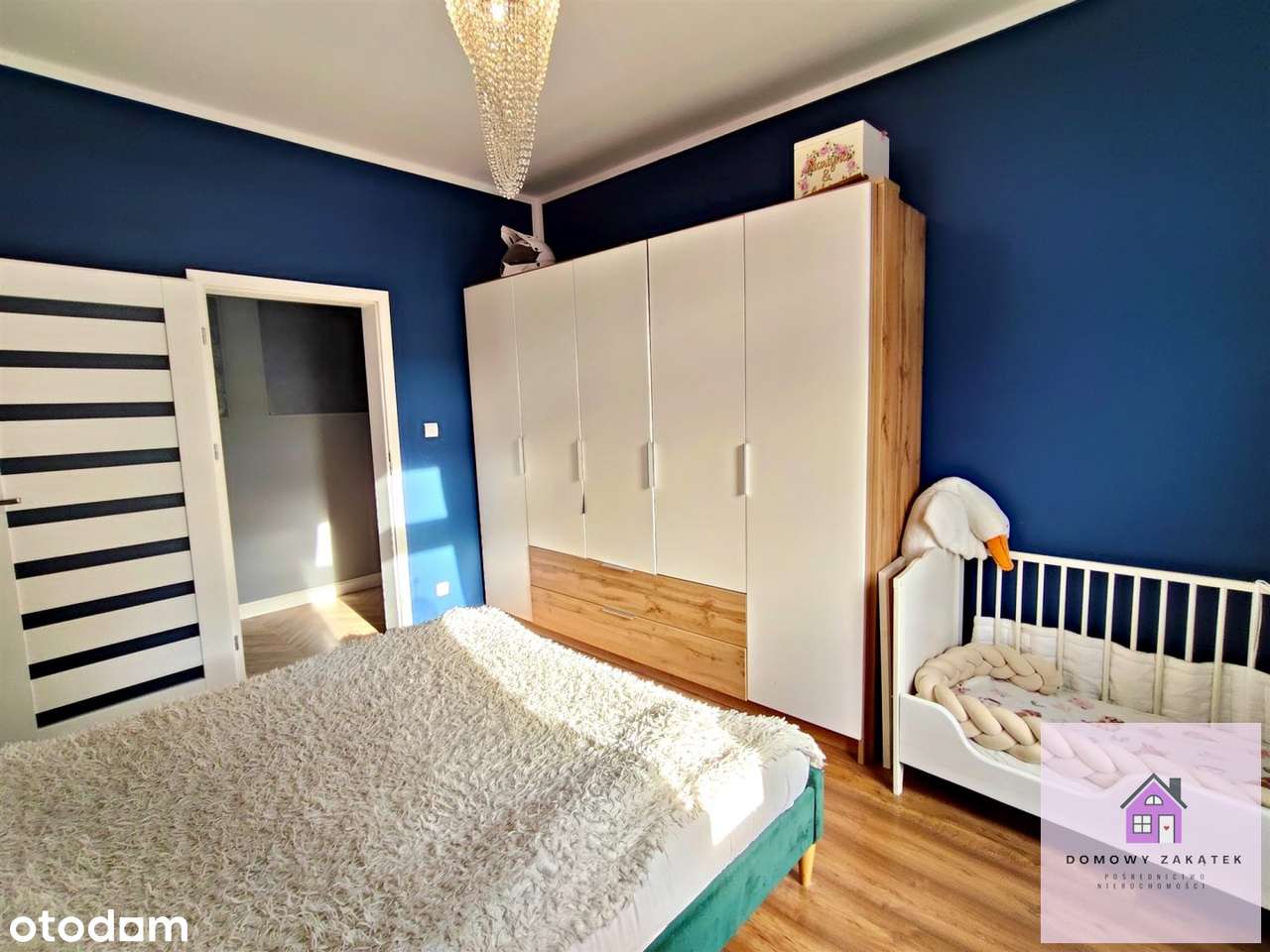 Przestronne, klimatyczne mieszkanie w centrum-16