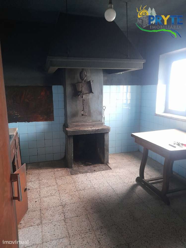 Moradia de tipologia T2 situada a 5 minutos da Vila da Sertã-8