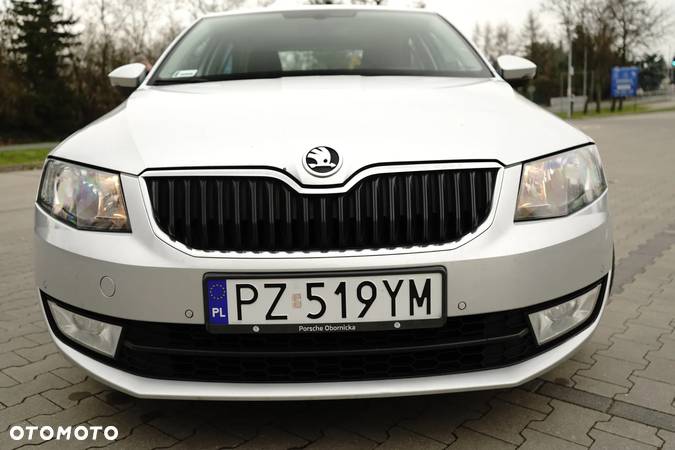 Skoda Octavia 2.0 TDI Ambition DSG - 13