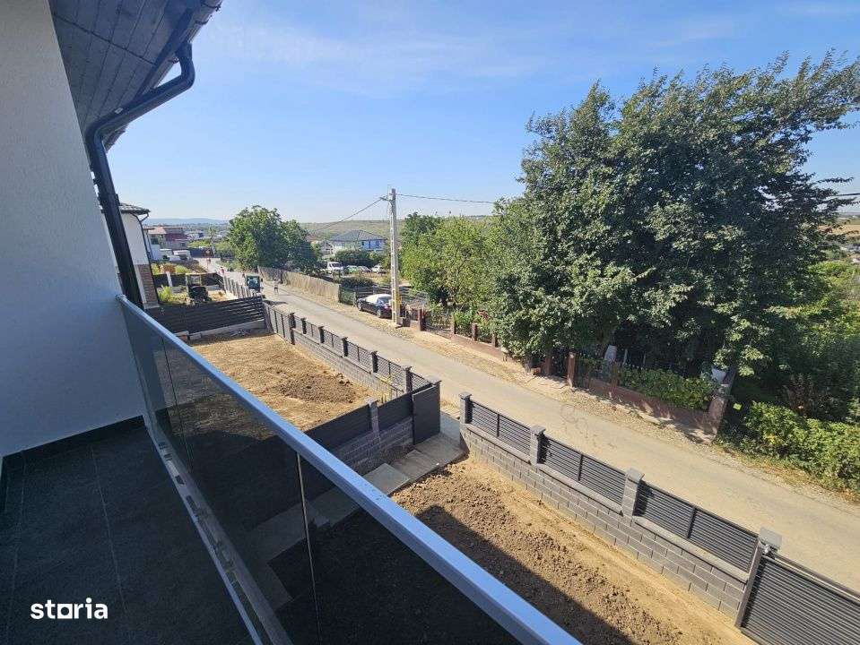 Vila eleganta tip duplex Visan-11