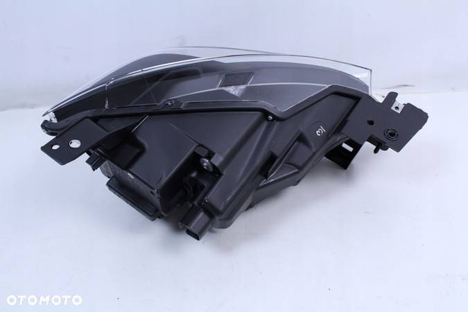 LAMPA LEWY PRZÓD MAZDA CX-3 DB4P51-040F - 3