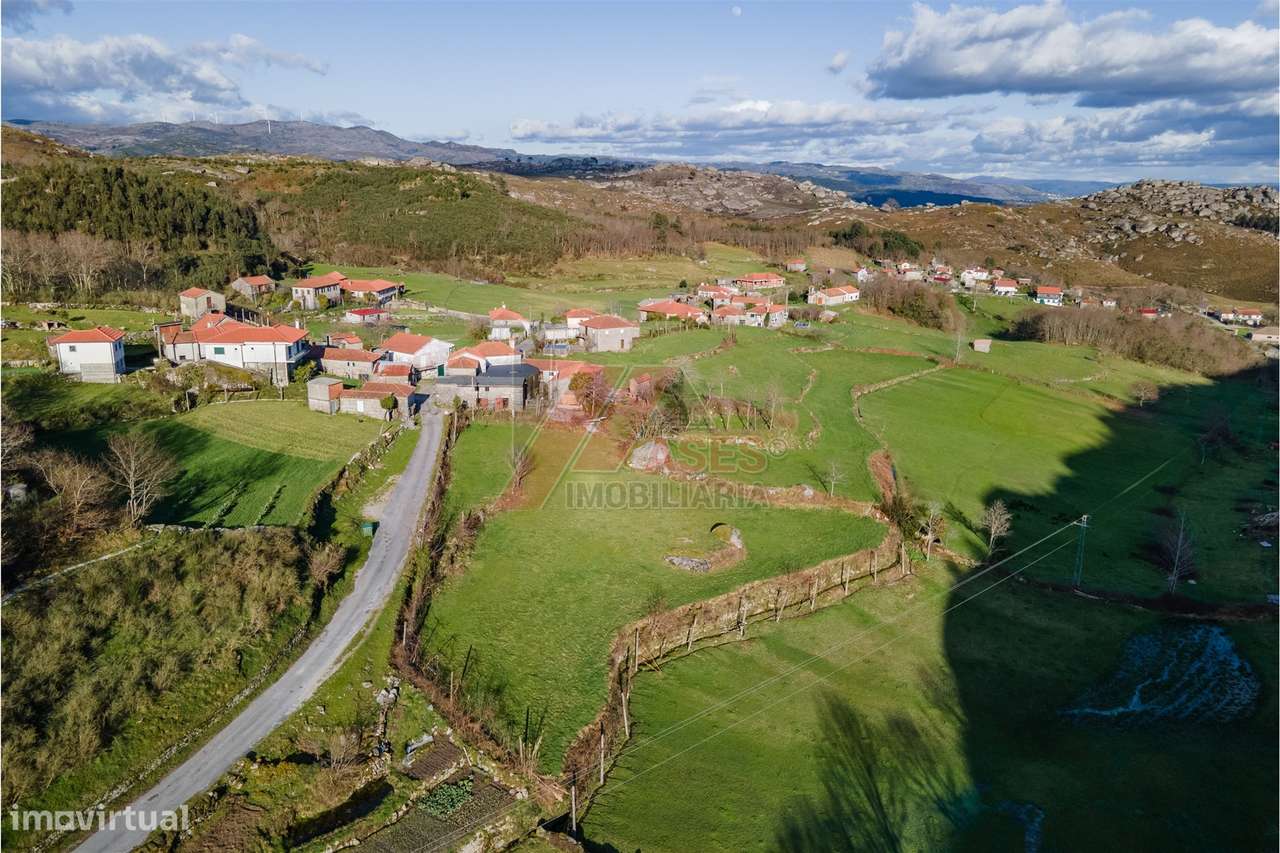 QUINTA EM LAPELA - CABECEIRAS DE BASTO!-17