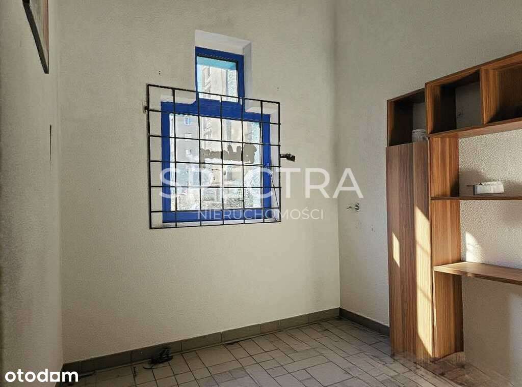 Przestronny lokal użytkowy 100 m²-6