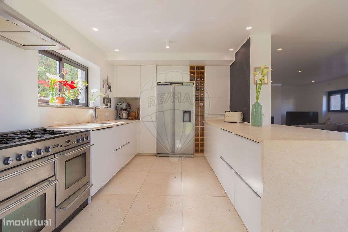 Moradia T5 para venda-3