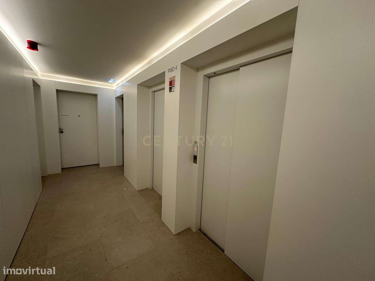 Apartamento T3 , 4º andar a venda em Mafamude , Vila Nova de Gaia, Por-21