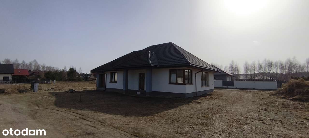 Wolnostojący przestronny dom. Działka 943 m2. Super okolica.-10
