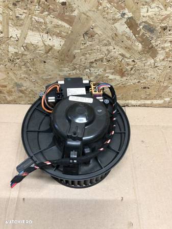 Ventilator climatizare VW Passat B6 09 DSG - 1