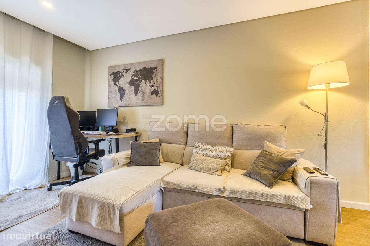Moradia Bifamiliar T2 transformado em T1 + T1| Valbom, Gondomar-15