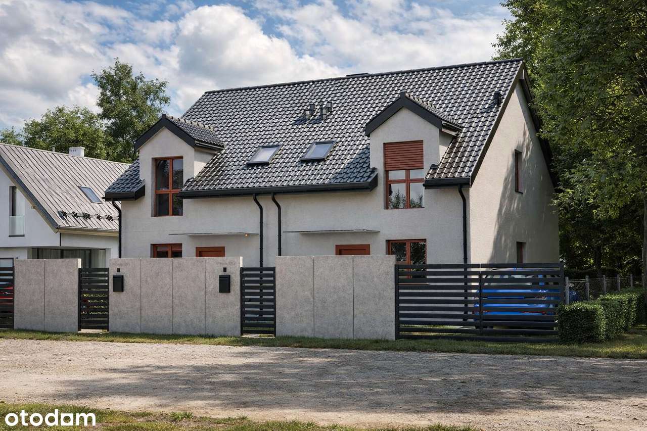 Dom w Szczytnikach z użytkowym strychem, 3 miejscami parkingowymi