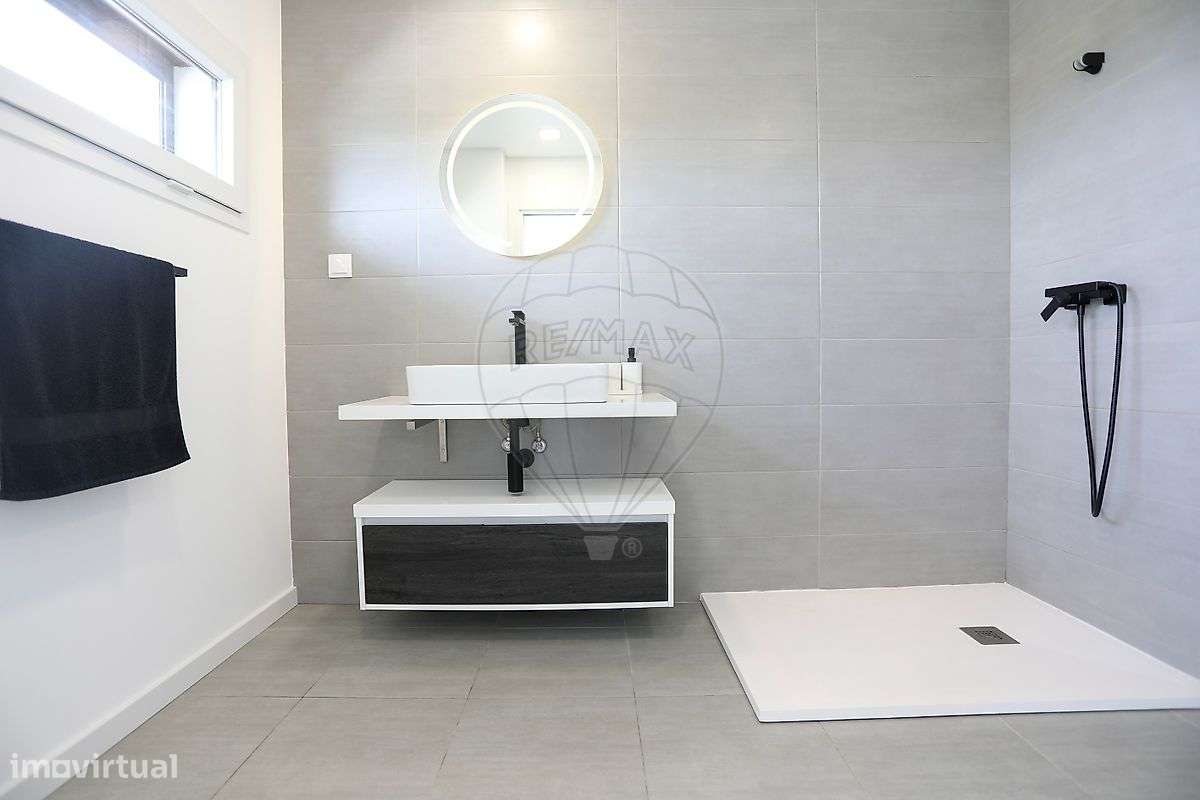 Moradia T4 para venda-28