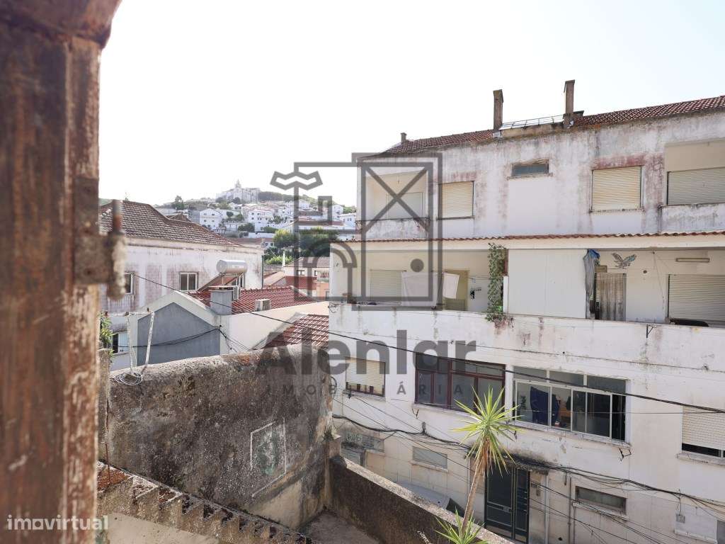 Prédio para remodelação - Alenquer-16
