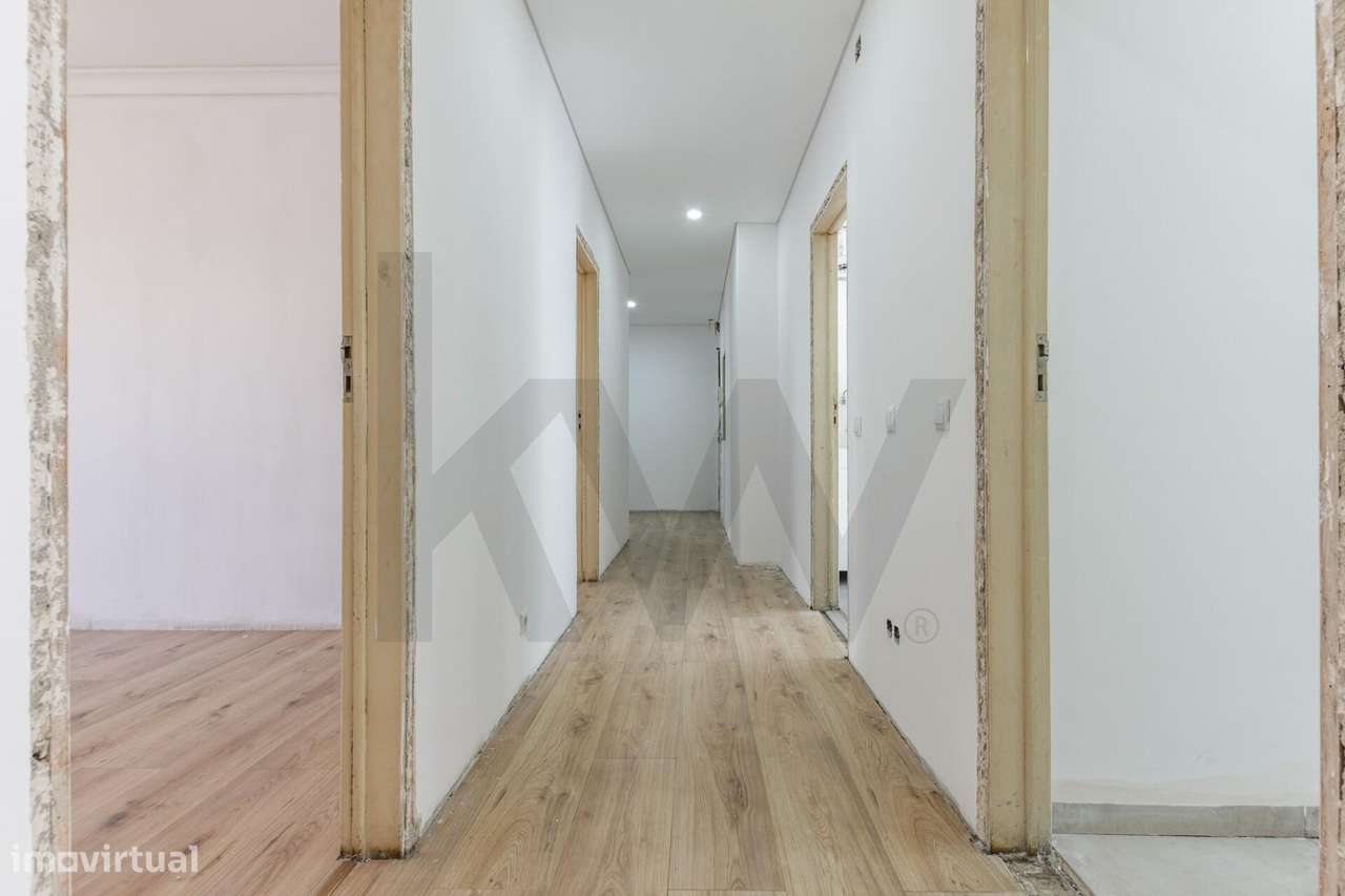T4 em Fase Final de Remodelação  – Escolha os Últimos Acabamentos a-17