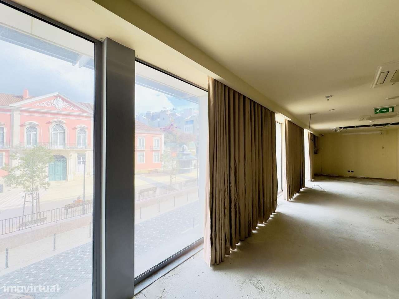 Escritório, São Sebastião da Pedreira, Lisboa - Grande imagem: 3/31