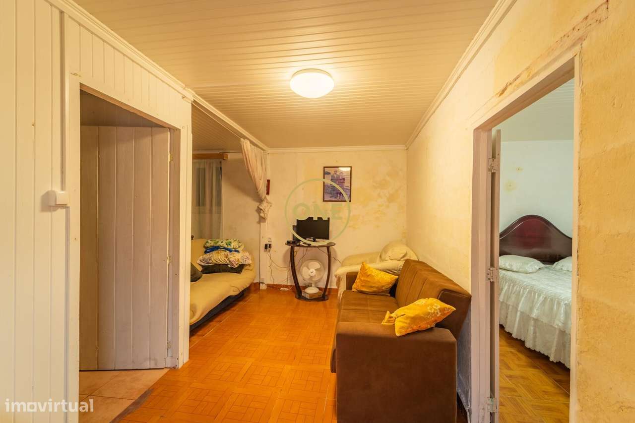 Moradia T2 nos Mosteiros — Vista Mar, Potencial Máximo e Localização I - Grande imagem: 3/27