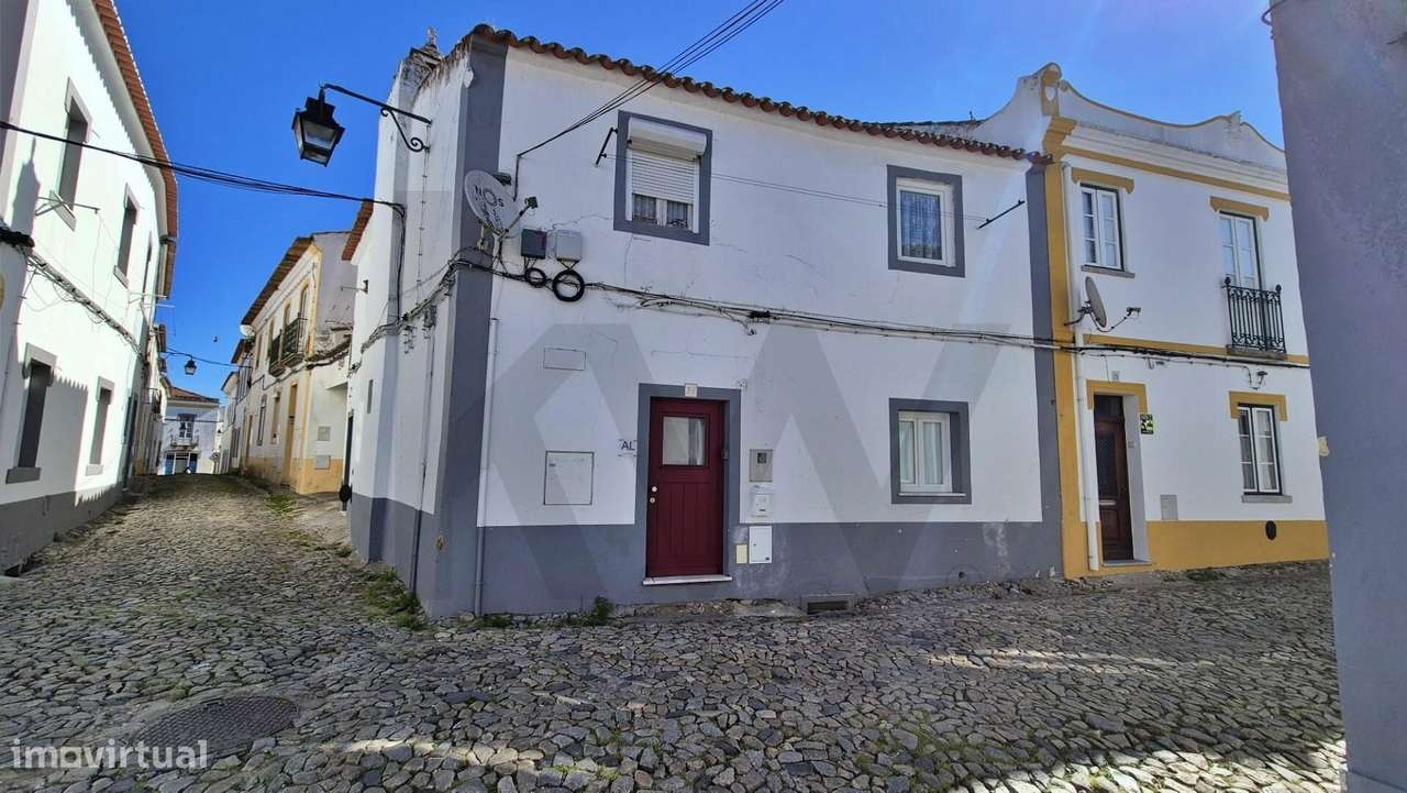 Prédio no Centro Histórico de Évora-13