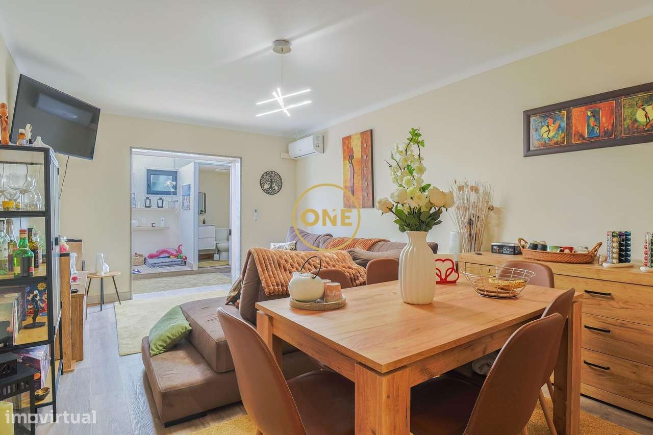 Excelente Moradia em Selho São Jorge-0