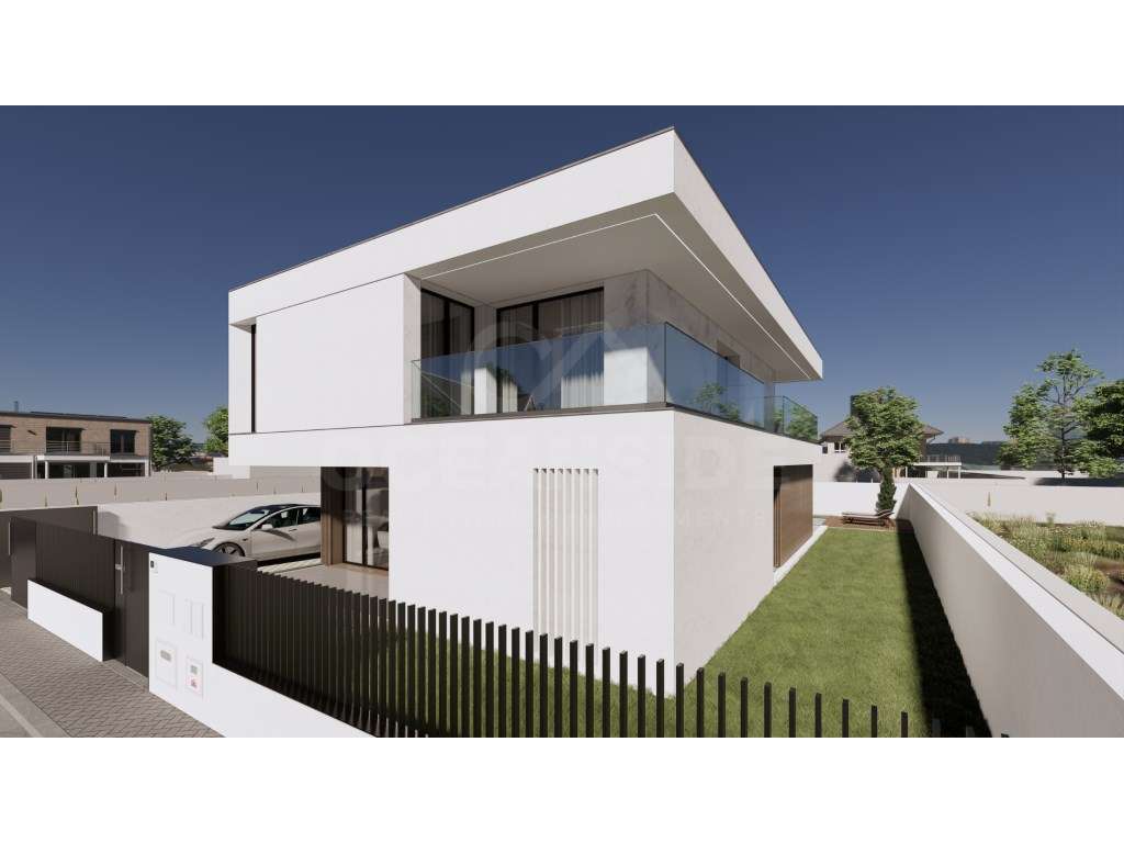 Moradia T4 com piscina, junto a Manique de cima-6