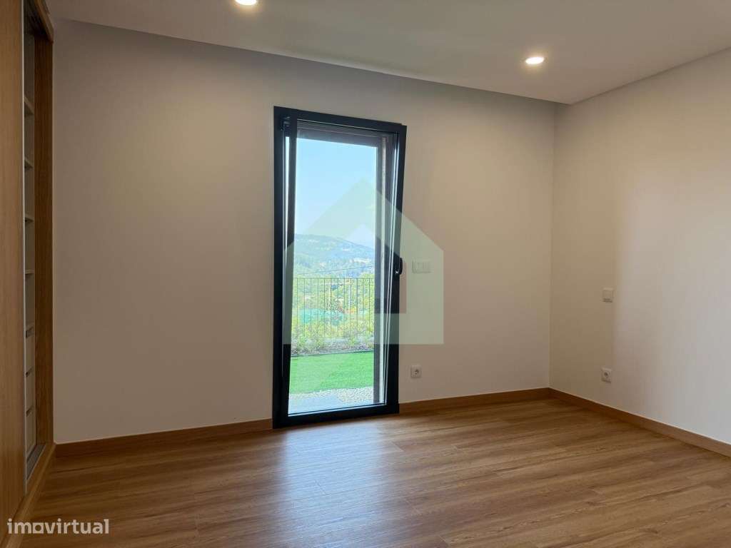 Moradia individual V3 com Piscina em Ribeira, Ponte de Lima-17