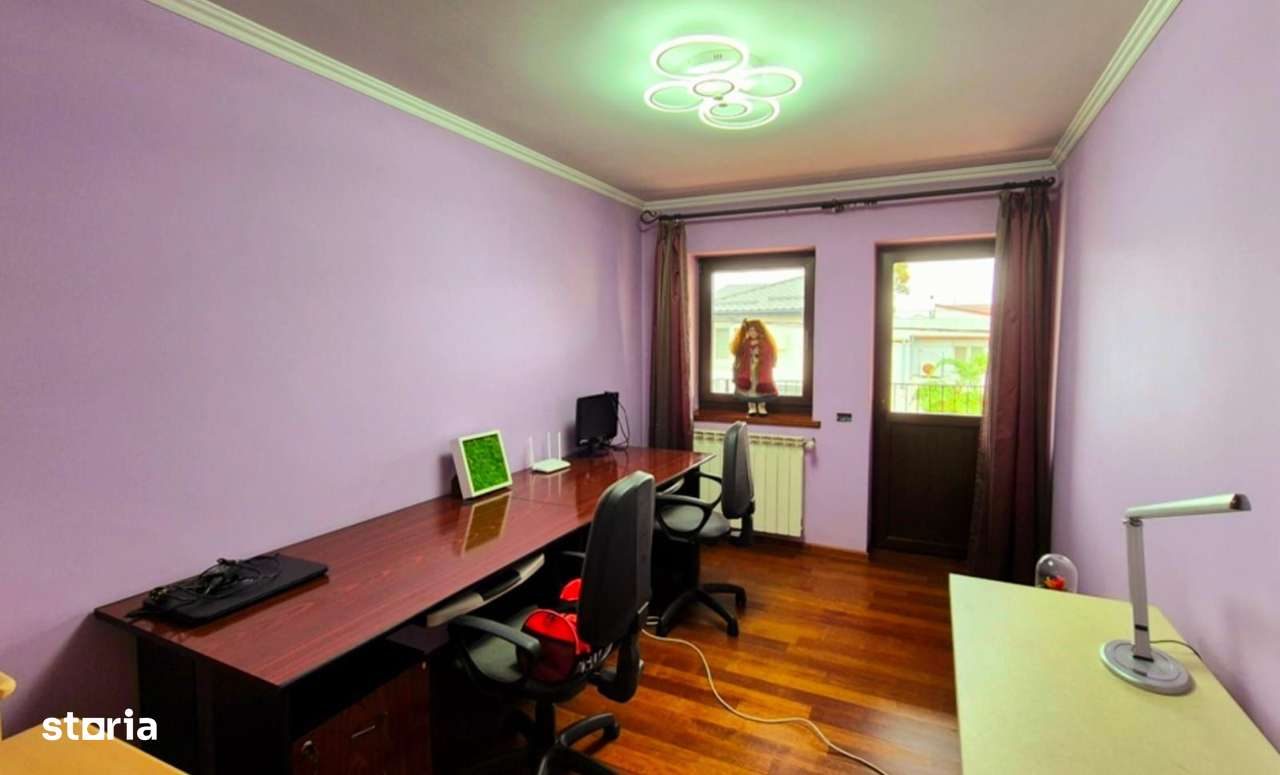 Cauți o casă mare sau spațiu pentru business? Aici le ai pe ambele!-9