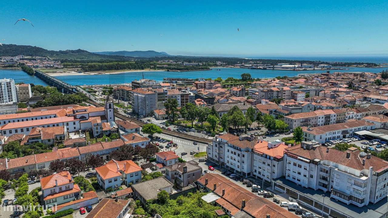 Apartamento T4 No Centro De Viana Do Castelo