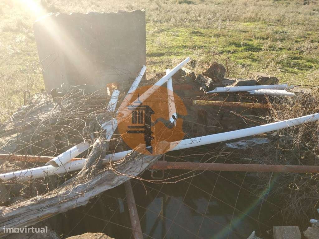 TERRENO COM RUINA - 4.960 M2 - COM NORA - ÁGUA DA BARRAGEM NA JUNQU...-19