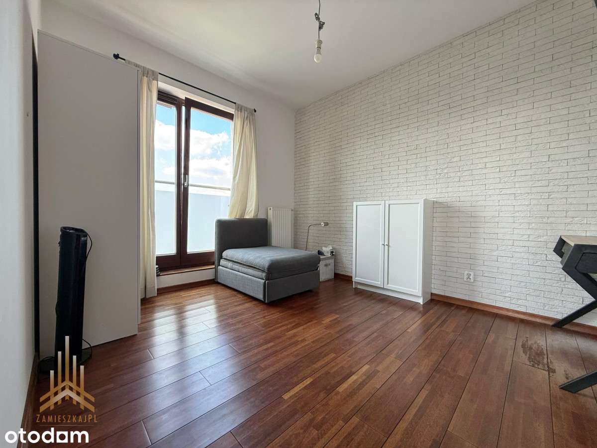 Batalionów Chłopskich, 2009r. -> 2 poziomy + garaż-10