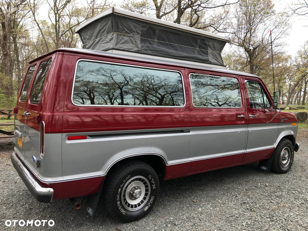 Ford Econoline - 3