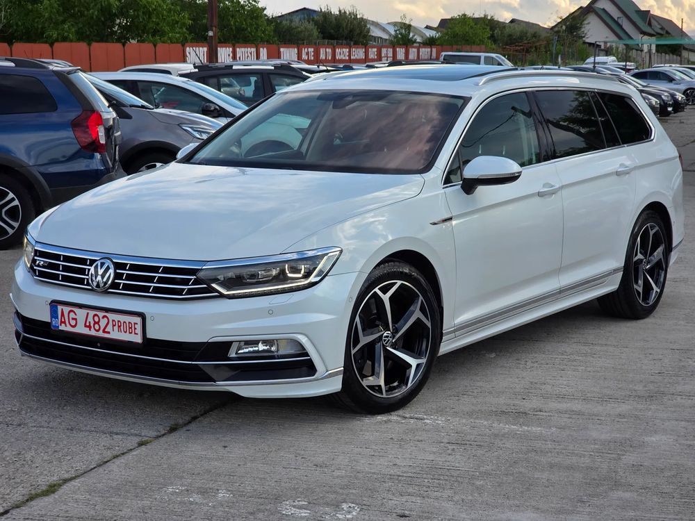 Volkswagen Passat B8 [2014 - Prezent] 2.0 TDI SCR 4Motion DSG Highline 2015