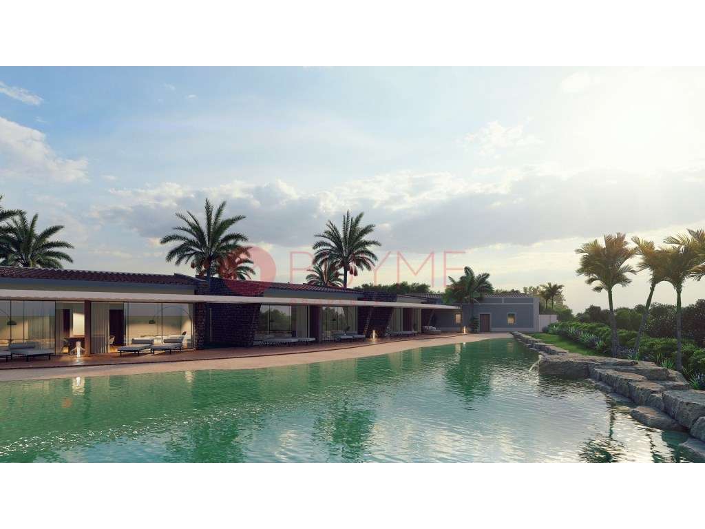 Terreno com projeto aprovado para hotel em Boliqueime - Grande imagem: 2/17